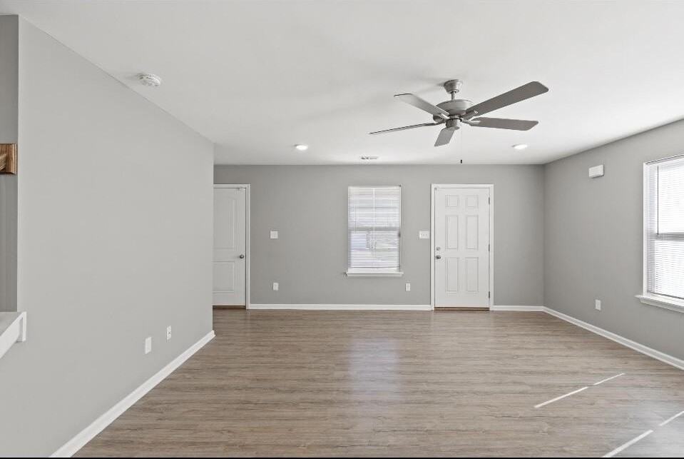 6076 Arbor Woods Way - Photo 5 of 27