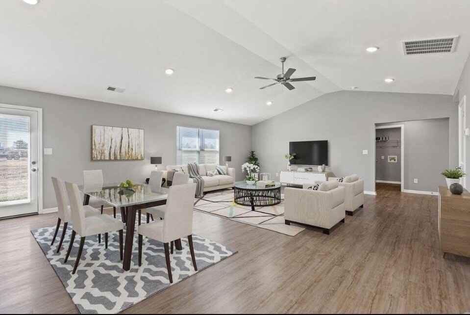 6085 Arbor Woods Way - Photo 4 of 21