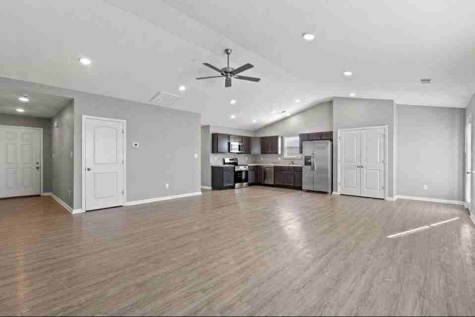 6085 Arbor Woods Way - Photo 6 of 21