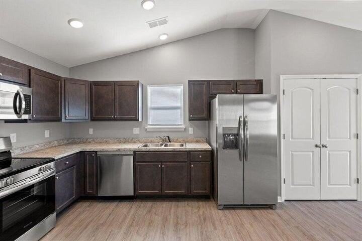 243 Jared Parker Way - Photo 5 of 11