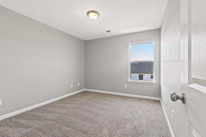 245 Jared Parker Way - Photo 7 of 12