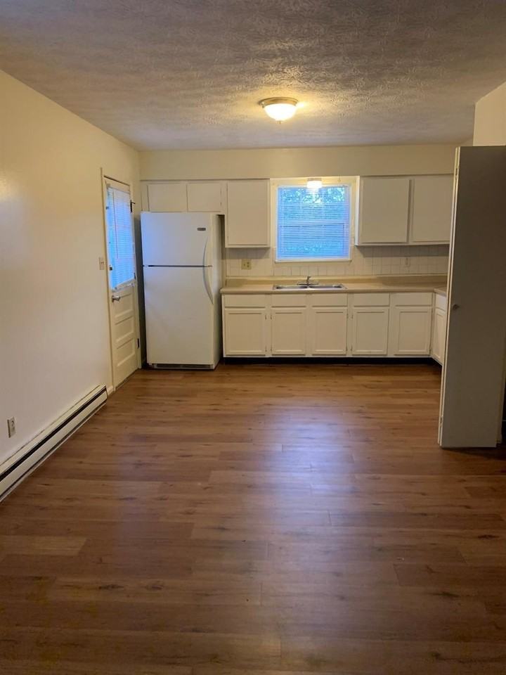 143 Towson Way Unit A #A - Photo 3 of 11