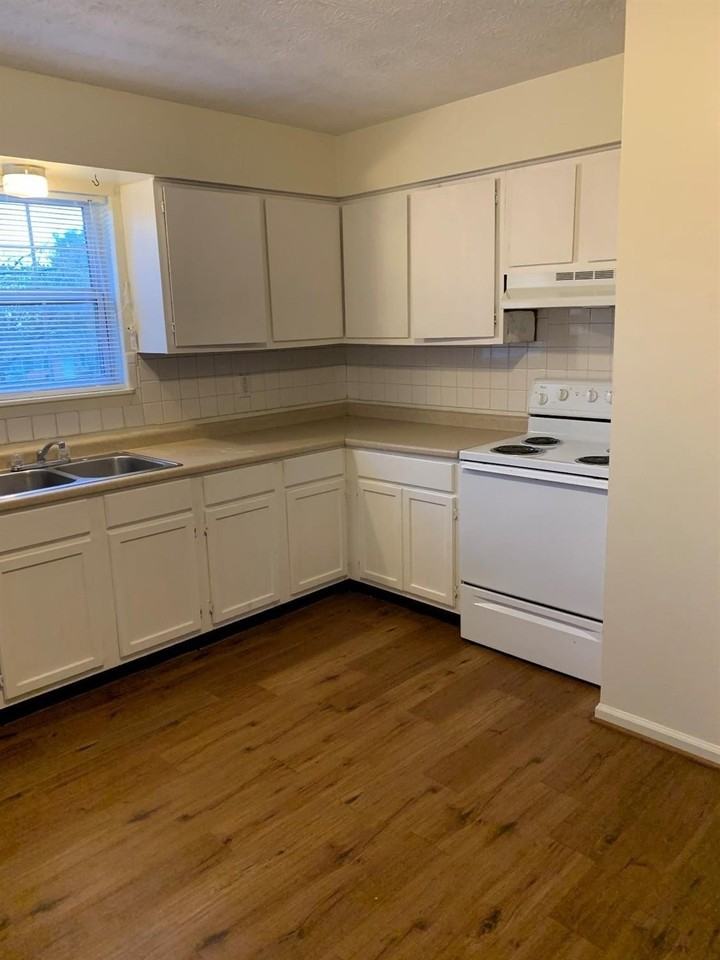 143 Towson Way Unit A #A - Photo 4 of 11