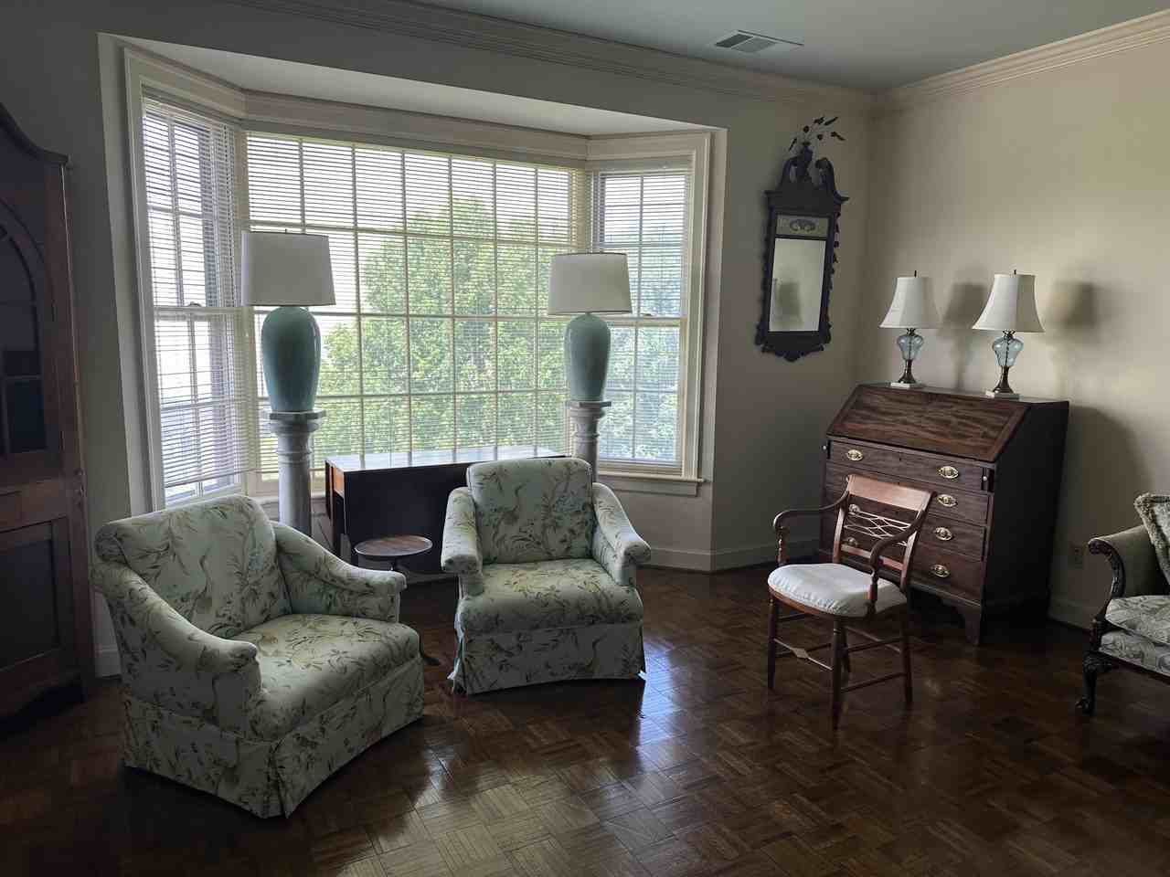 111 Woodland Ave Apt 309 #309 - Photo 4 of 37