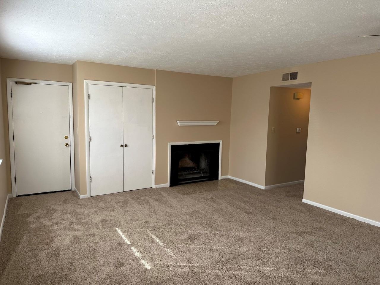 460 Lenney Dr Apt 1 #1 - Photo 5 of 13