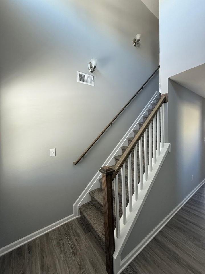 253 Candy Apple Ln - Photo 2 of 22