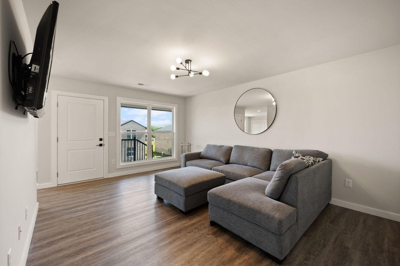 B2 Nasim Way unit: # 10 #10 - Photo 6 of 37