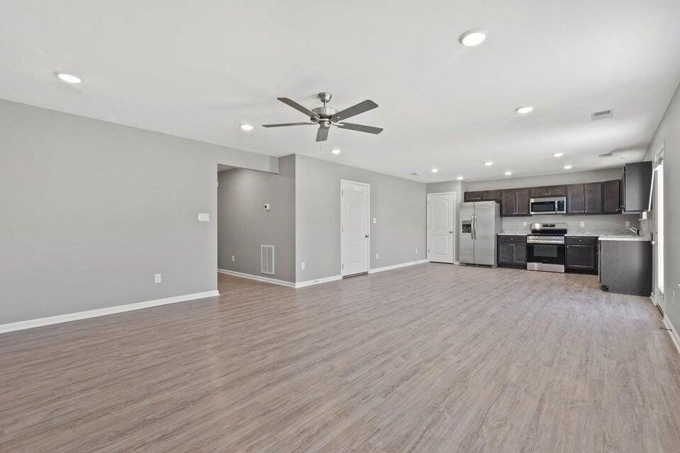 123 Savannah Ln - Photo 6 of 29