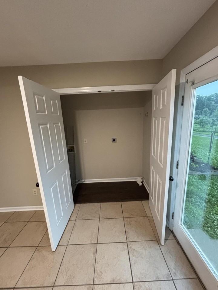 2708 Hayden Park Lane - Photo 5 of 12