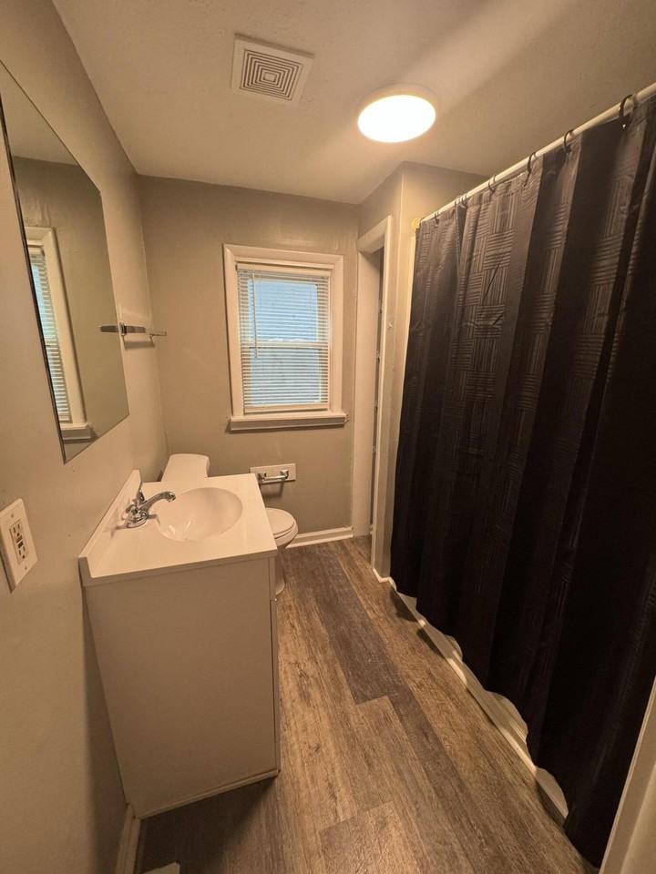 421 Johnson Ave Unit 2 #2 - Photo 7 of 12