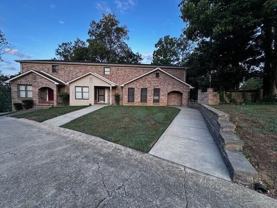 3507 Lakeside Ct - Photo 1 of 1