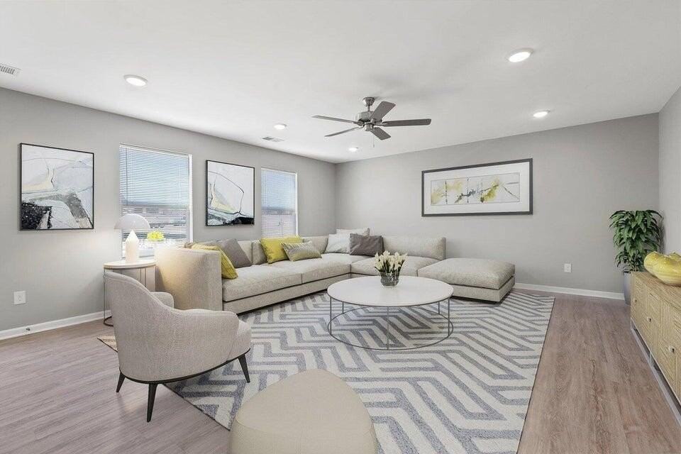 8189 Driftwood Loop - Photo 5 of 28