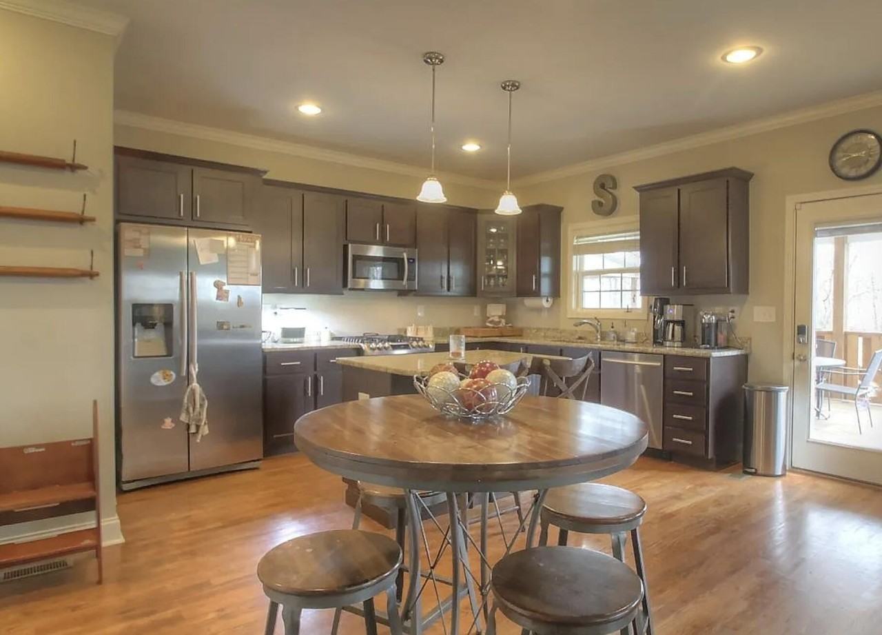 2085 Falling Leaves Ln - Photo 4 of 13