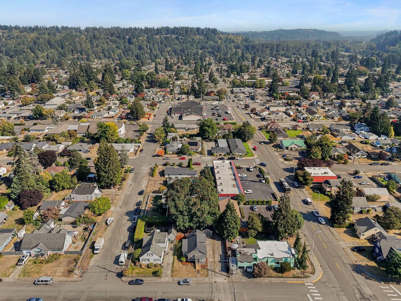 J St Ne - Photo 2 of 18