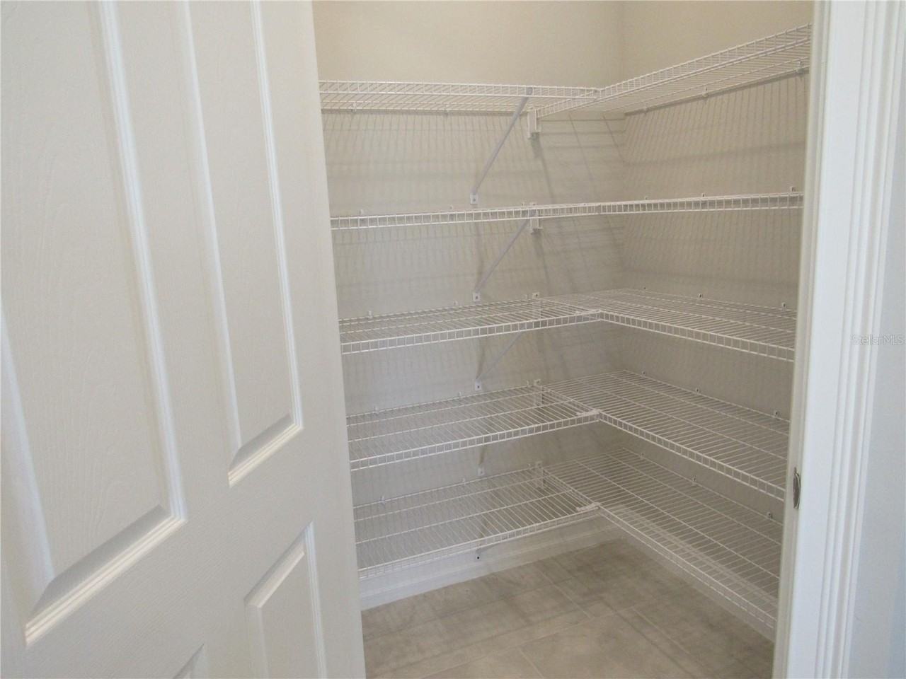 729 Ibiza Loop - Photo 5 of 16