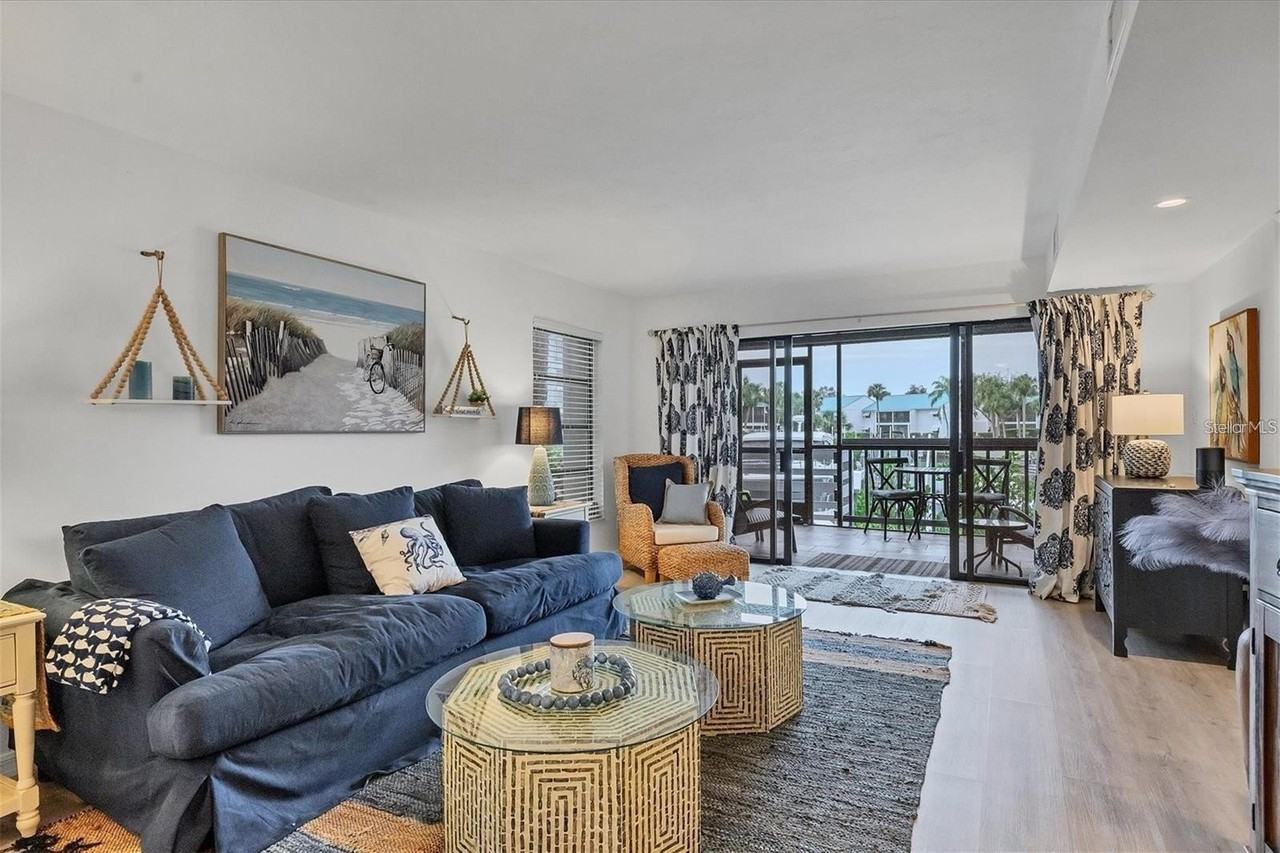 1249 Dockside Pl #110 - Photo 6 of 19