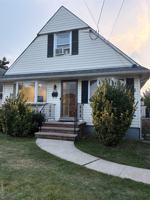 featured image of 573 Lakeville Rd