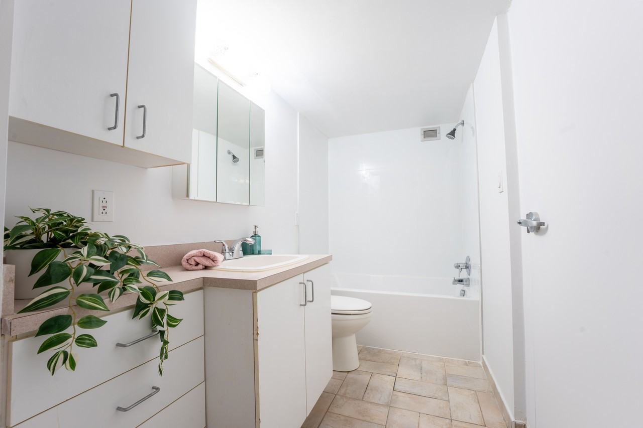 5555 Trent Avenue - Photo 19
