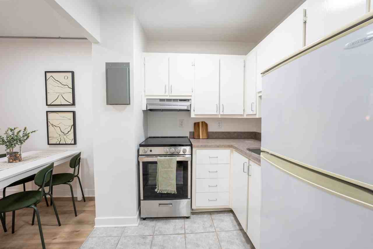 5555 Trent Avenue - Photo 23