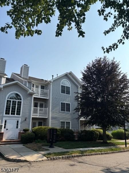 42 Genoble Rd - Photo 2 of 11