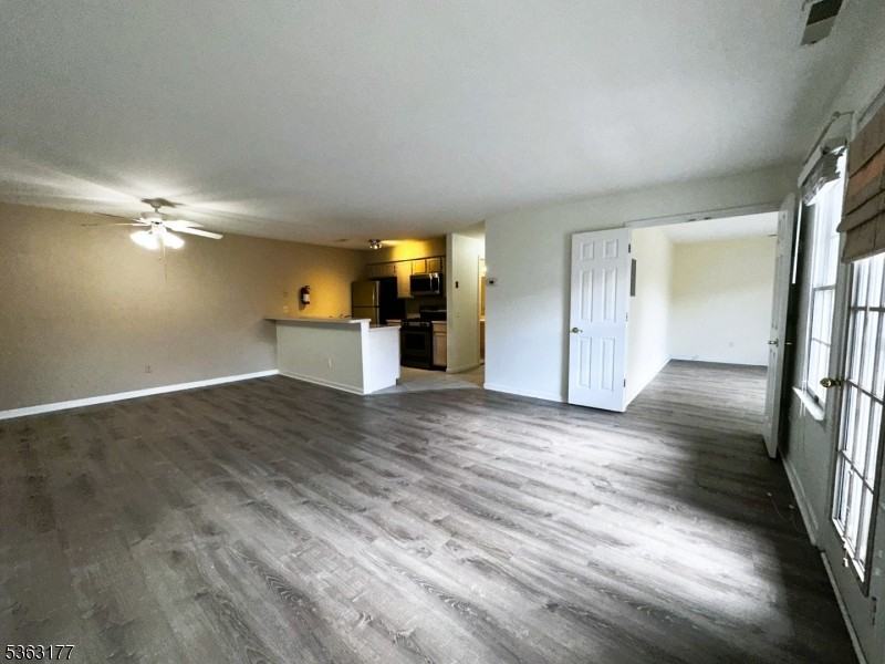 42 Genoble Rd - Photo 3 of 11