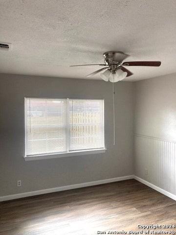 1225 Churing Dr - Photo 3 of 14