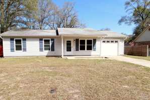 featured image of 6520 Hunter St