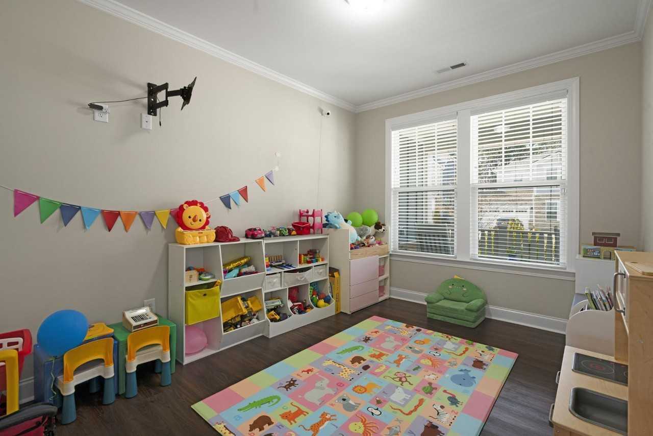 2873 Angelica Rose Way - Photo 6 of 39