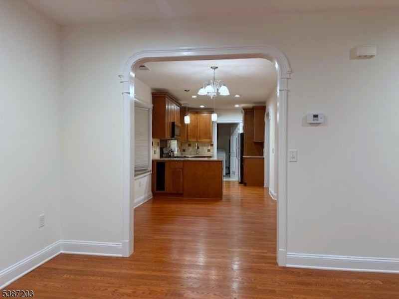 14 Washington Pl - Photo 4 of 13