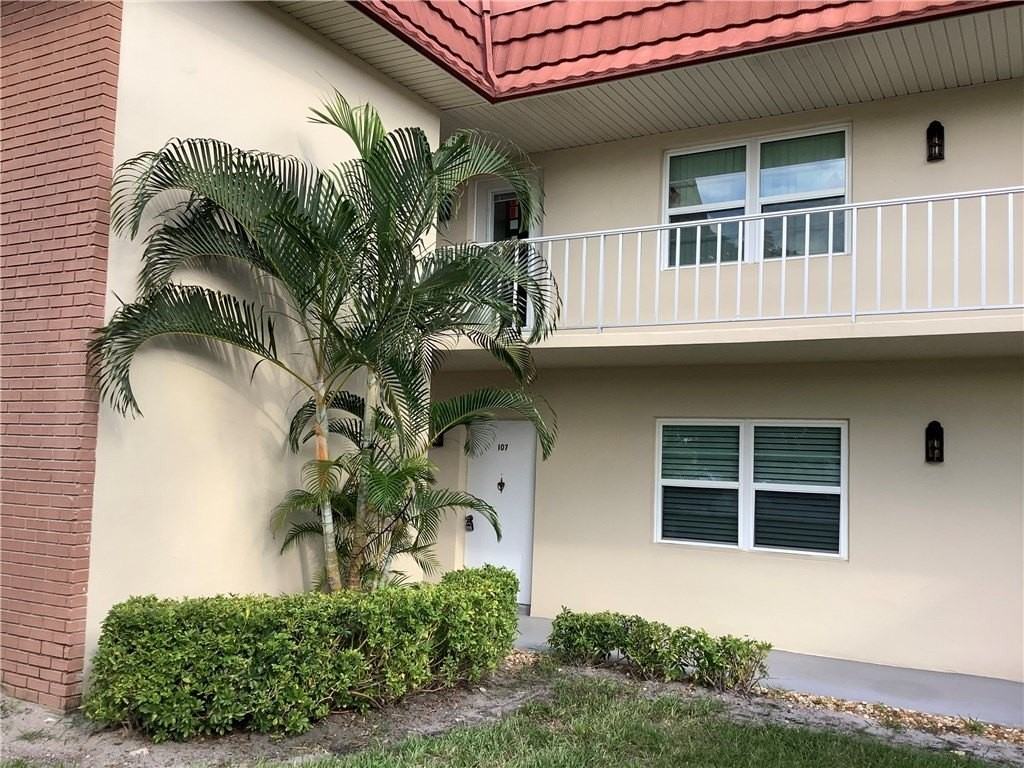 109 Spring Lake Ct Apt 107 #107 - Photo 2 of 28