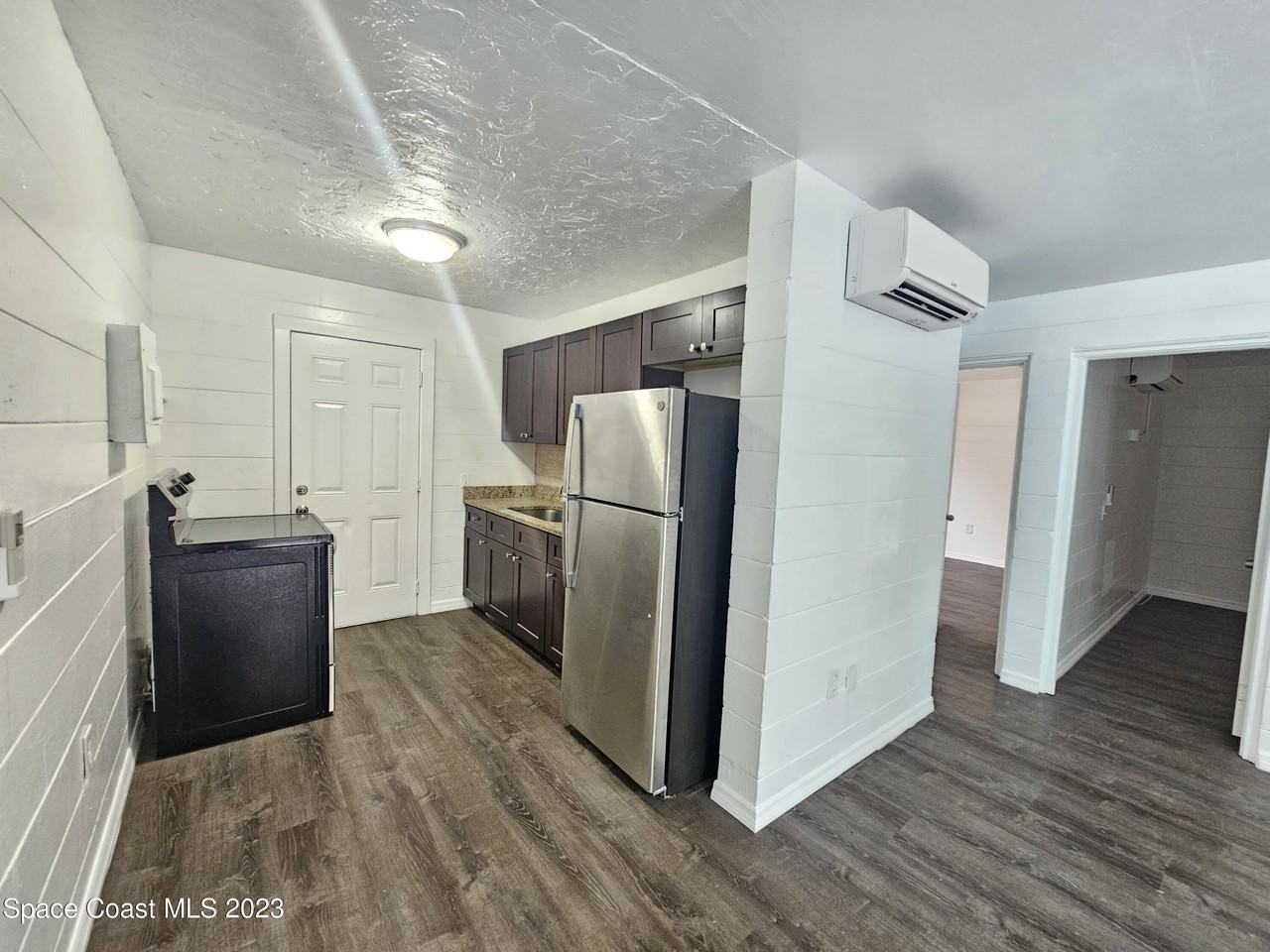 1404 S Deleon Ave - Photo 4 of 7