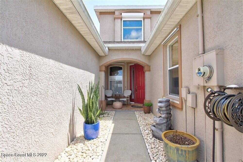 39 Sorrento Ct - Photo 3 of 41