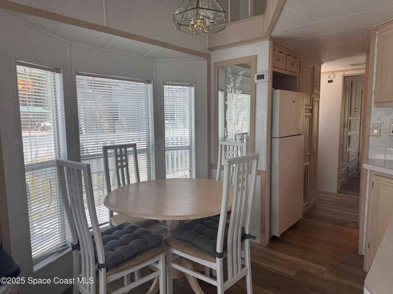 673 Snowbird Ave #194 - Photo 3 of 11