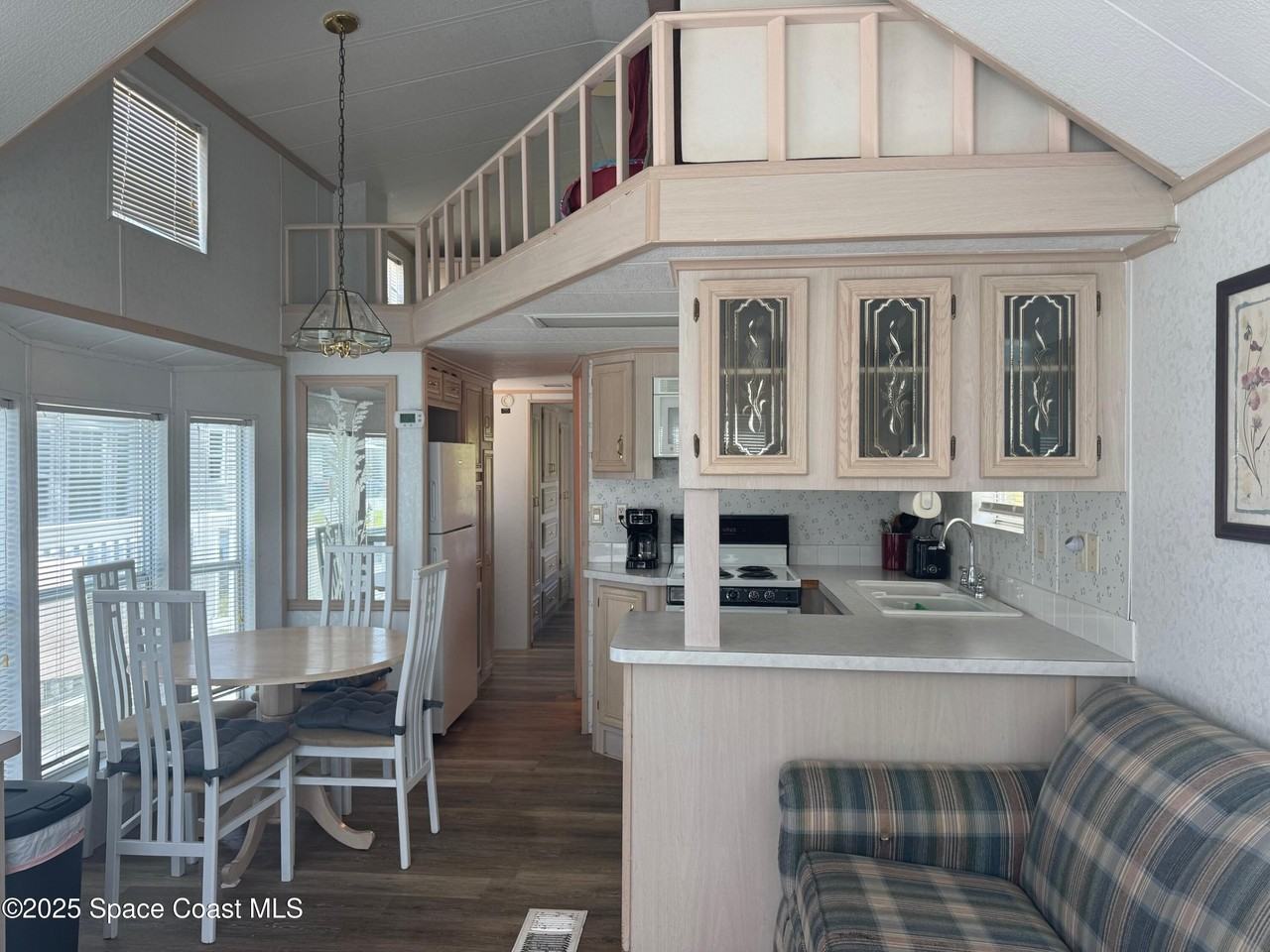 673 Snowbird Ave #194 - Photo 6 of 11