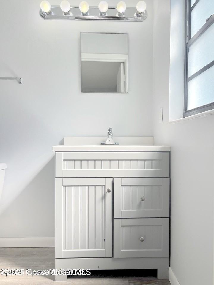 1345 Fiddler Ave - Photo 7 of 19