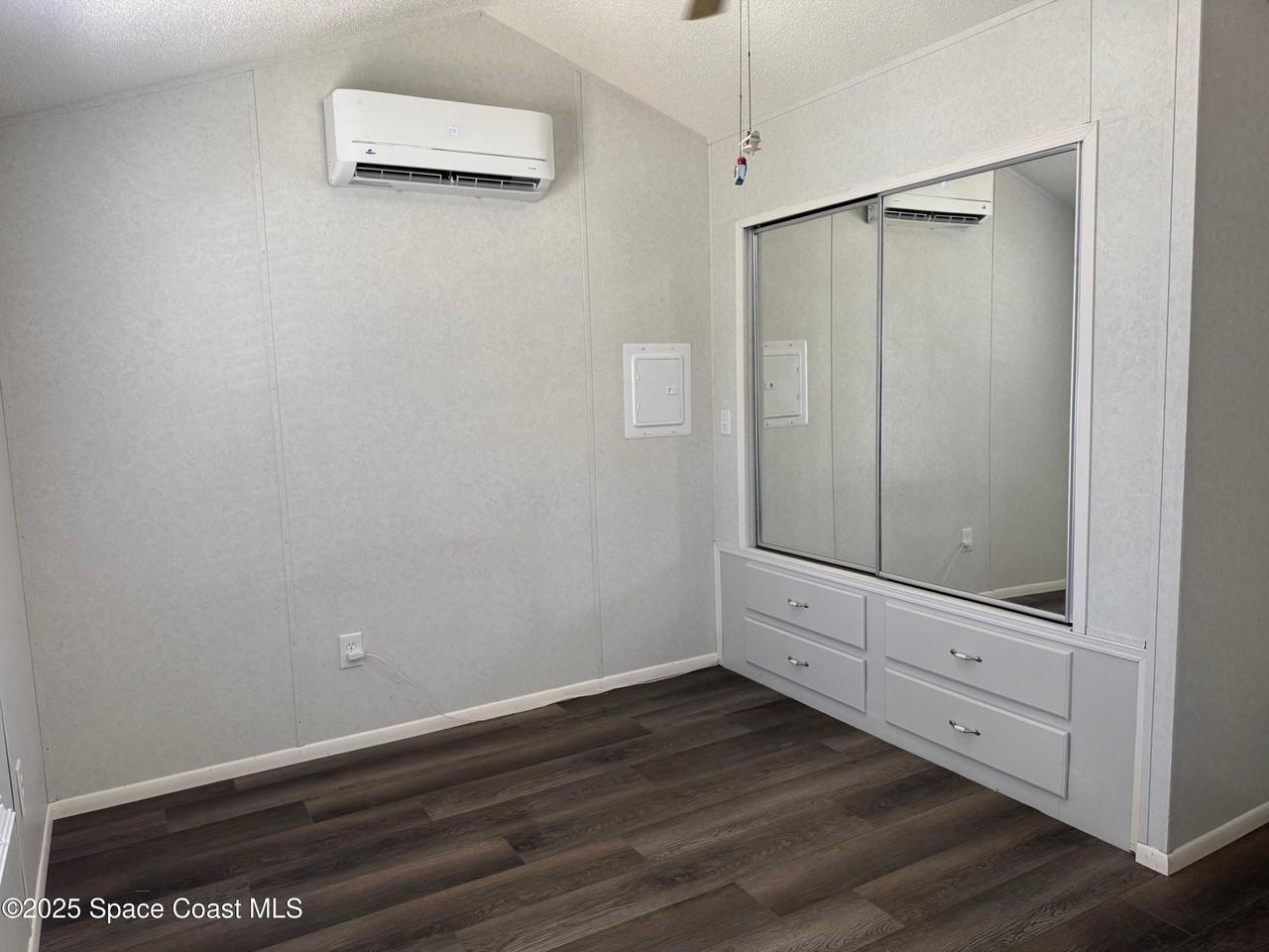 657 Snowbird Ave #202 - Photo 6 of 6