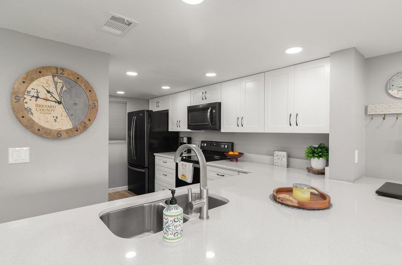 650 N Atlantic Ave #105 - Photo 6 of 28