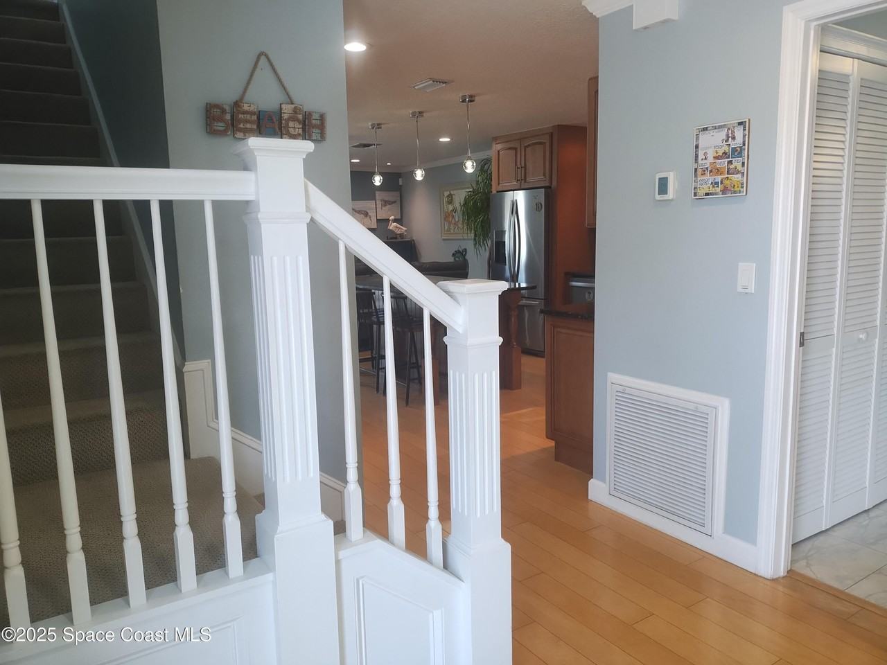 233 S Brevard Ave - Photo 5 of 50