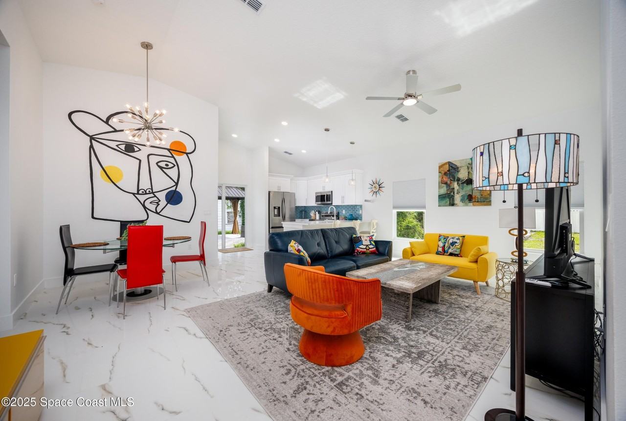 702 Shady Lane - Photo 4 of 14