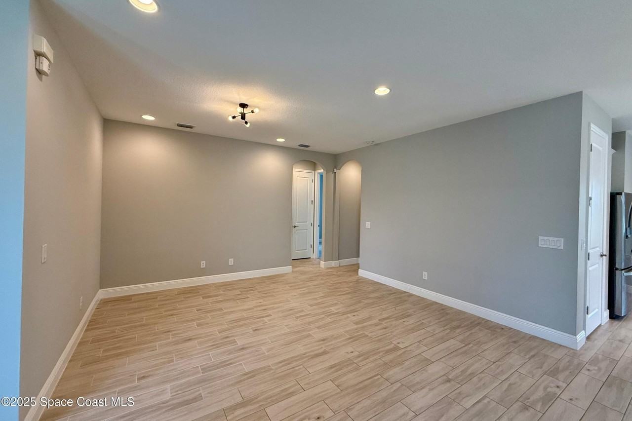 3283 Casare Dr - Photo 7 of 47