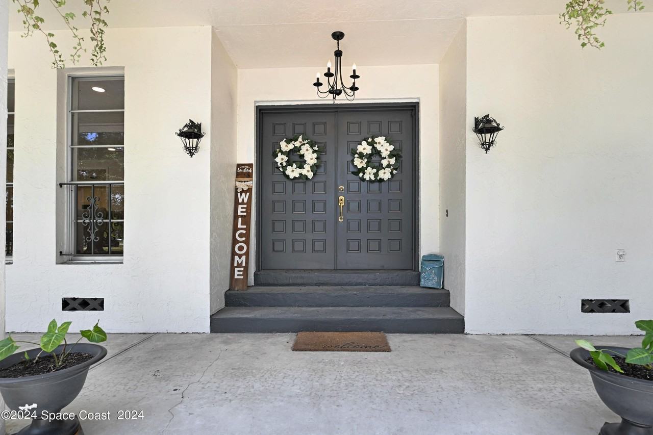 2340 Turtle Mound Rd - Photo 2 of 28