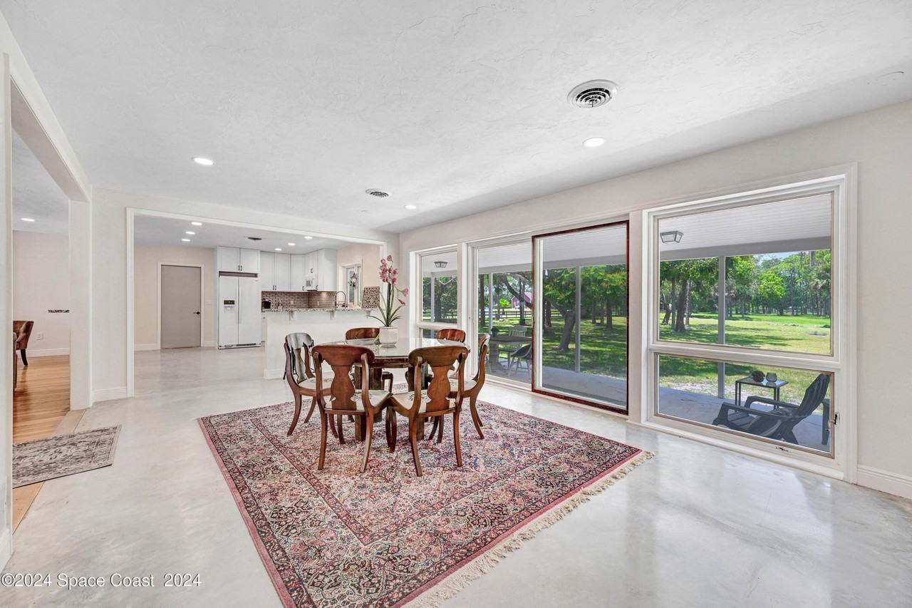 2340 Turtle Mound Rd - Photo 4 of 28