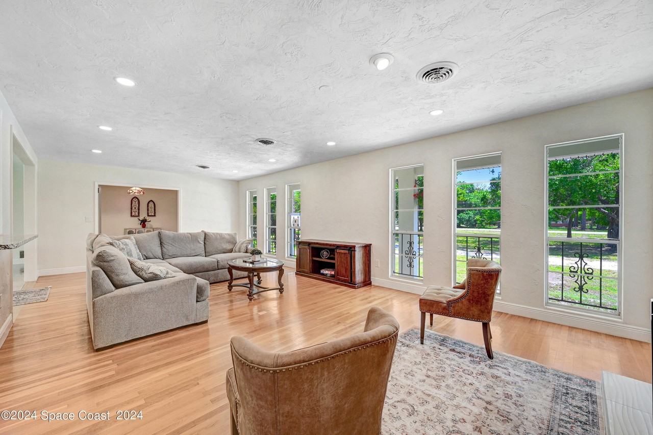 2340 Turtle Mound Rd - Photo 6 of 28