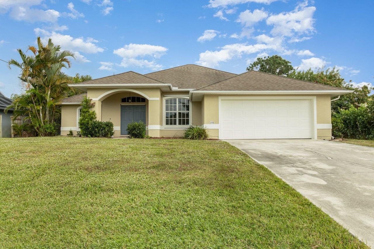 105 Paddock St - Photo 3 of 24