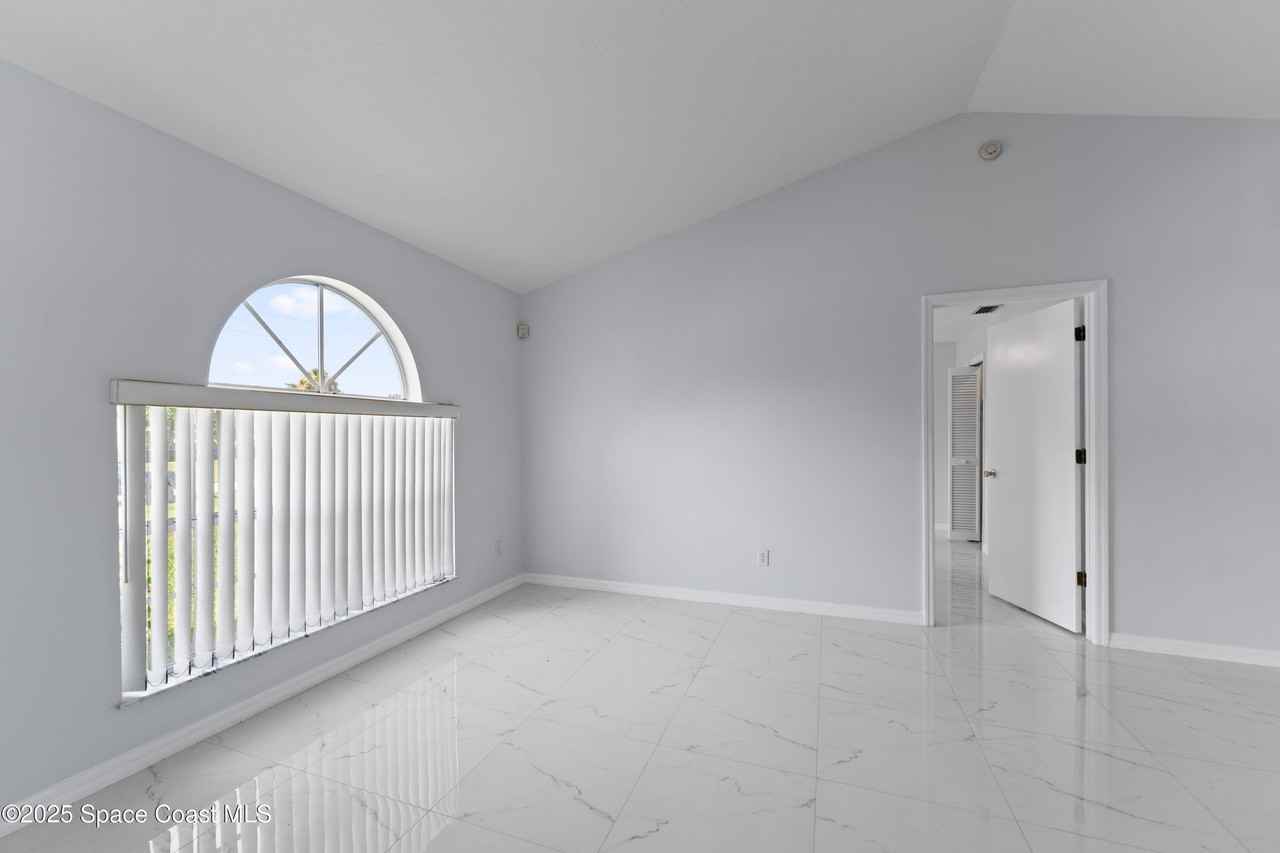 1768 Wake Forest Rd Nw - Photo 3 of 26