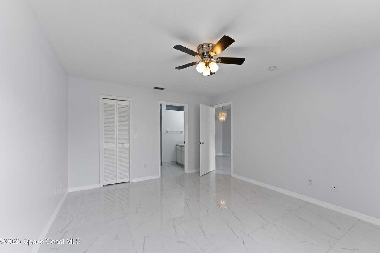 1768 Wake Forest Rd Nw - Photo 6 of 26