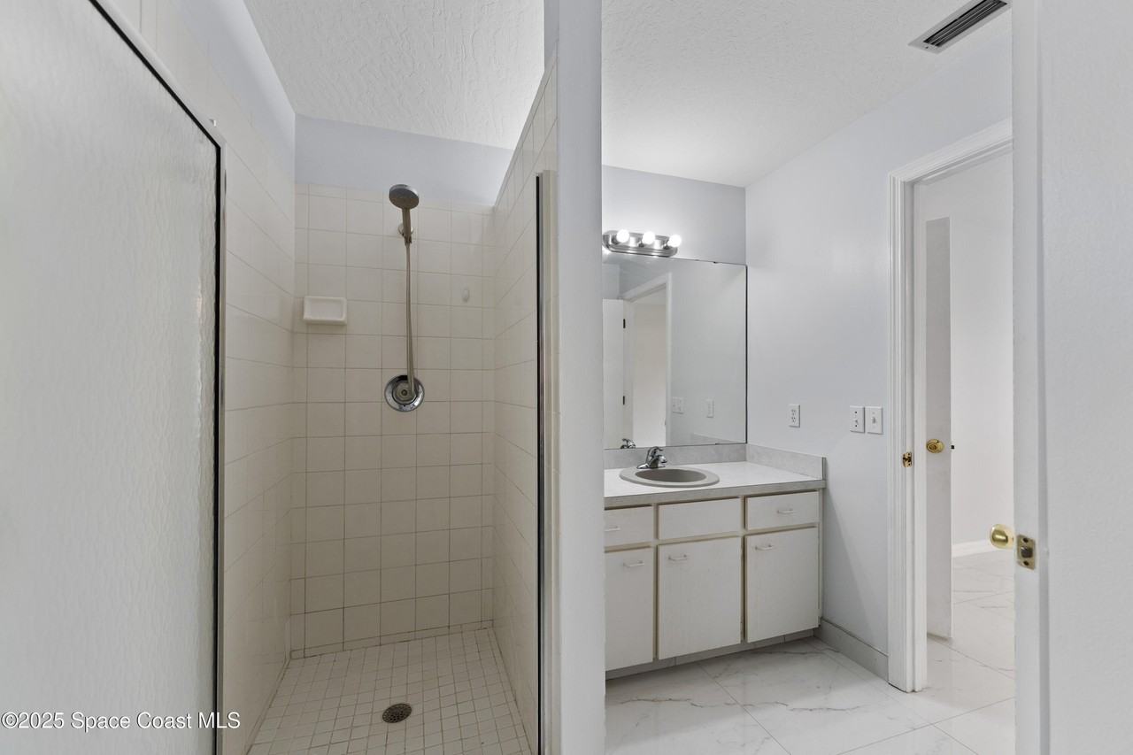 1768 Wake Forest Rd Nw - Photo 7 of 26