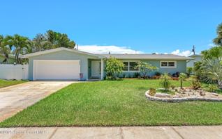 featured image of 215 S Robert Way