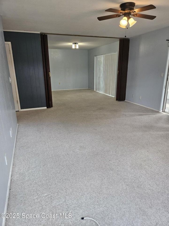 955 Beechfern Ln - Photo 6 of 32