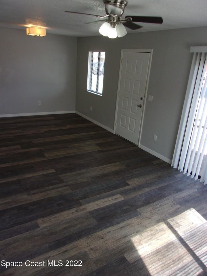 1050 Fiske Boulevard North #406 - Photo 3 of 11